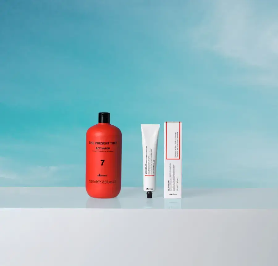 Davines The Present Time hair color